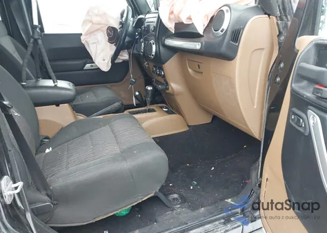 2011 Jeep Wrangler Unlimited Sahara из США, поврежденный, VIN 1J4BA5H11BL520669